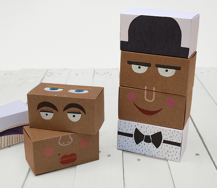 toys-recycled-selfpackaging-5