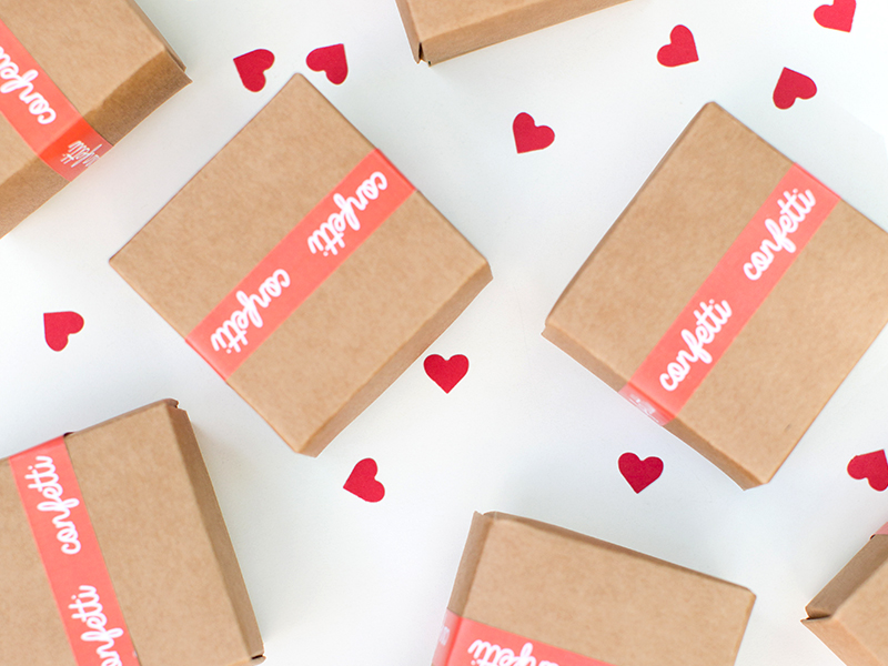 SURPRISE YOUR BRIDESMAID WITH THIS BOX - Selfpackaging Blog