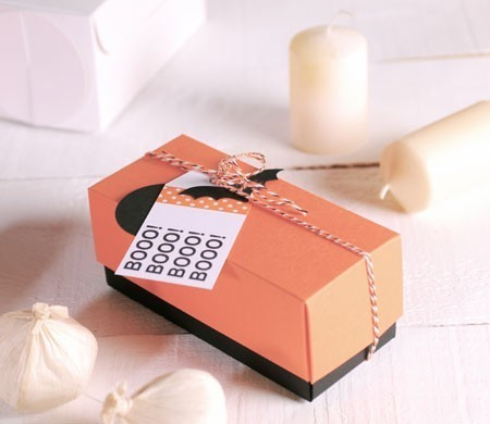 Rectangular gift box with Halloween decoration Rectangular gift box with Halloween decoration