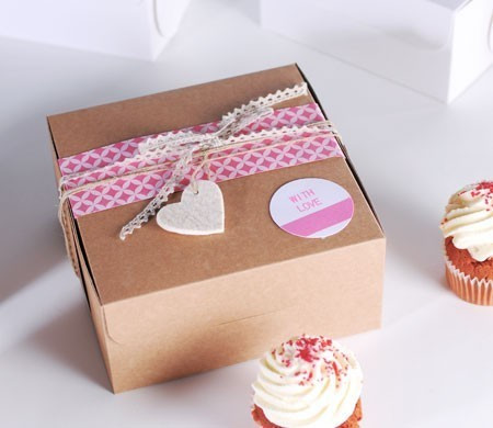 American confectionary box American confectionary box