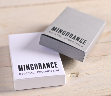 Caja personalizada con logo