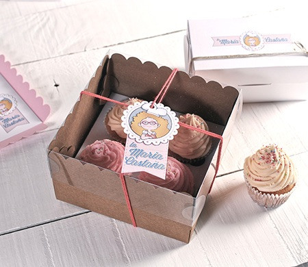 Tall cupcake box for 4 cakes Tall cupcake box for 4 cakes