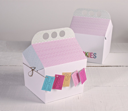 Cardboard box with handle Cardboard box with handle