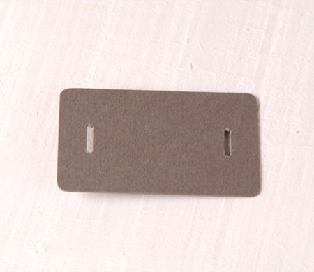 Cardboard clasp tags