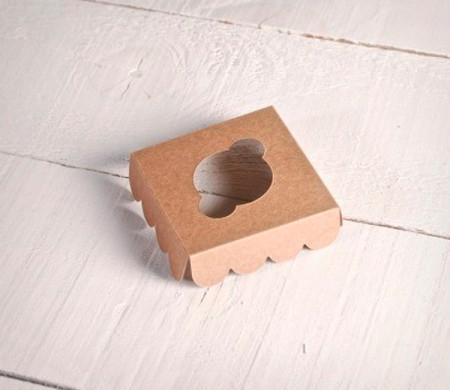 1 Mini Cupcake