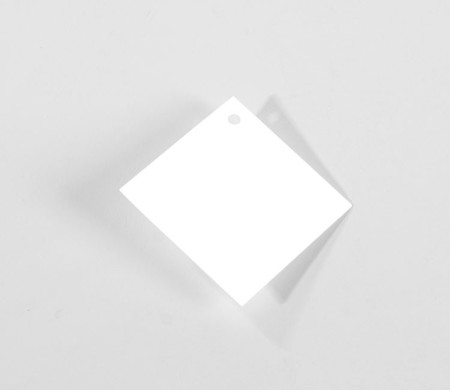 10 Square tags