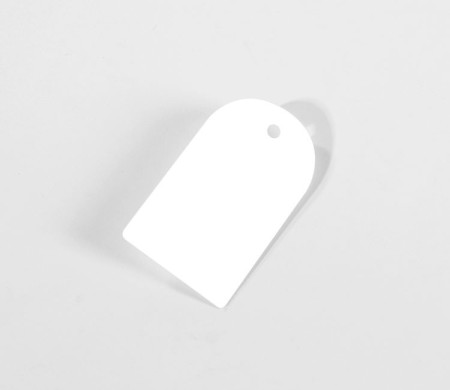 10 Curved Tags