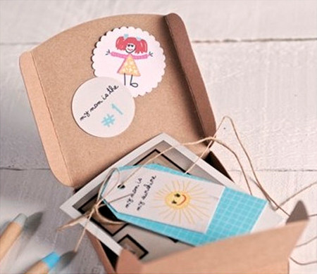 Box for Polaroid photos