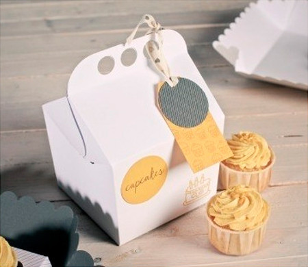 Happy box for cupcakes Happy box for cupcakes