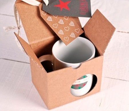 Decorated box for mugs Decorated box for mugs