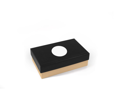Rigid rectangular box of lined cardboard