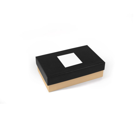 Rigid rectangular box of lined cardboard