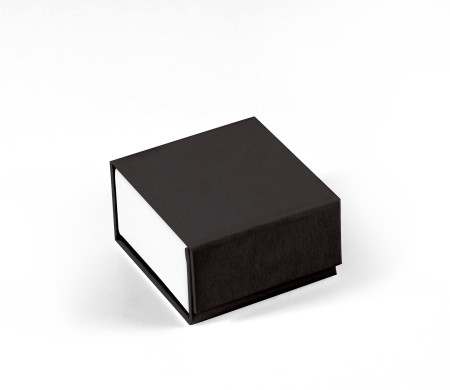 Lined box with rigid bucket for small items