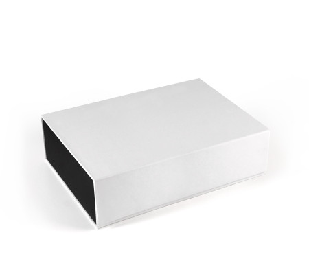 Self-assembling rectangular lined cardboard box