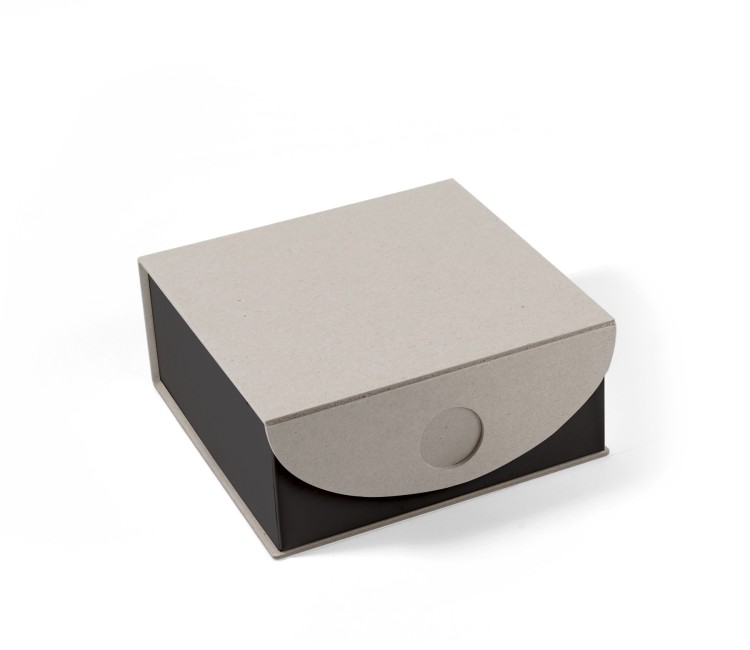 Square box made of rigid ecological cardboard, assembled and glued. Square box made of rigid ecological cardboard, assembled and glued.