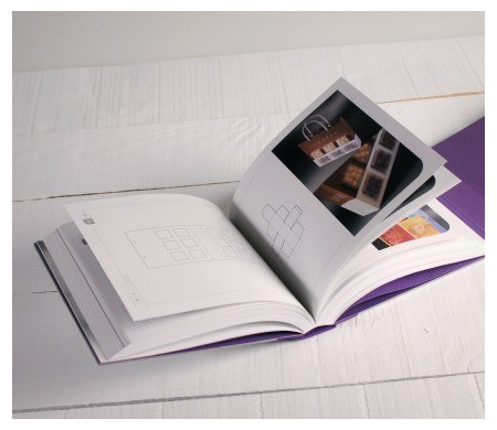 Structural Displays