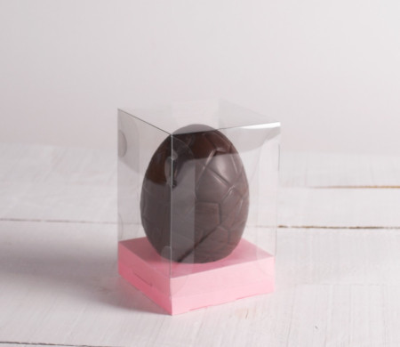 Clear boxes for an Easter egg