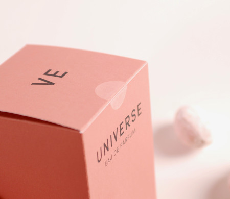 Transparent sticker for deliveries.