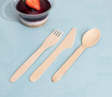 Wooden cutlery set