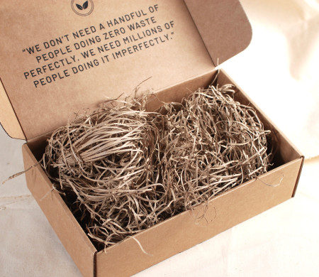 Paper shavings for cardboard boxes