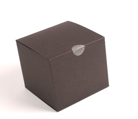 Transparent sticker for deliveries.