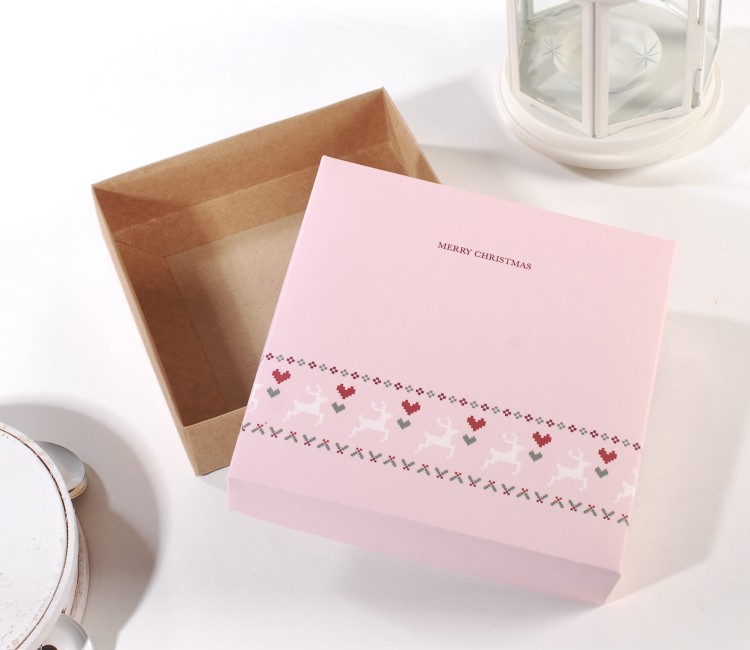 Square Christmas gift box Square Christmas gift box
