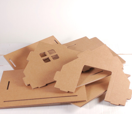 Cardboard house for Children or Cats - Cardboard Toys