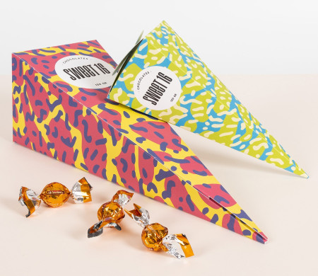 Cone-shaped Party Box