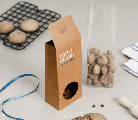 Box with window for food