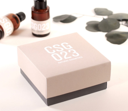 Square rigid box. The cheapest online