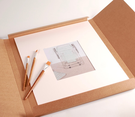 XL cardboard shipping folder