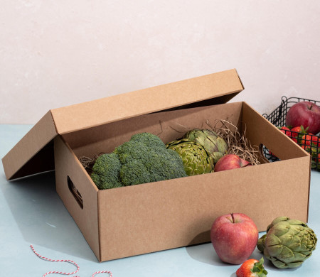 Cardboard box with lid for vegetables.