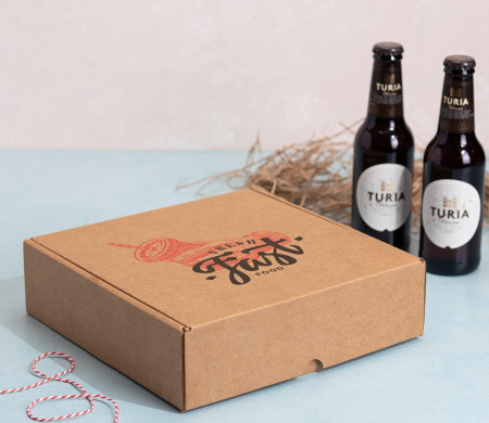 Flat box with beer holder