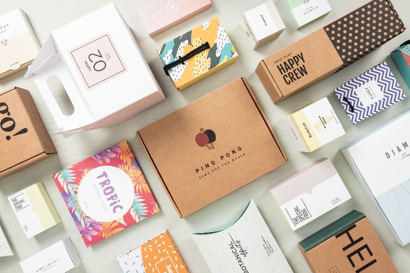 Tips to personalise your logo printed cardboard boxes !