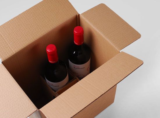 Box for bottles of cava