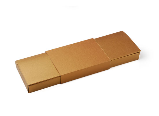 Long gift box with sleeve