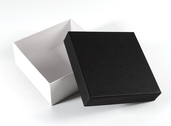 Square rigid box