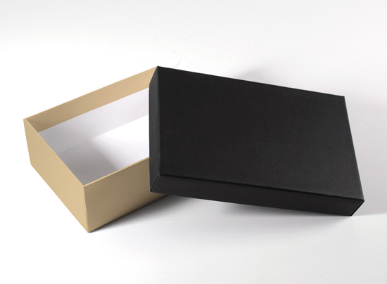 Square rigid box