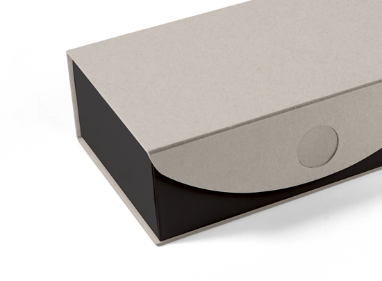 Sustainable rigid rectangular box